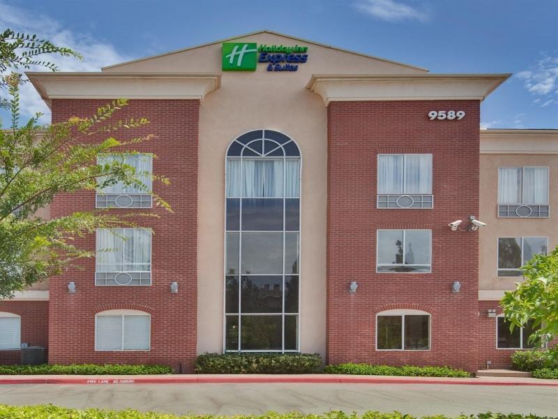 Holiday Inn Express Hotel & Suites Ontario Airport-Mills Mall By Ihg Rancho Cucamonga Exterior photo